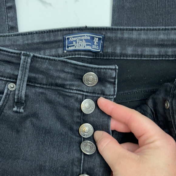 Abercrombie high rise skinny size 28/6 - Picture 2 of 2